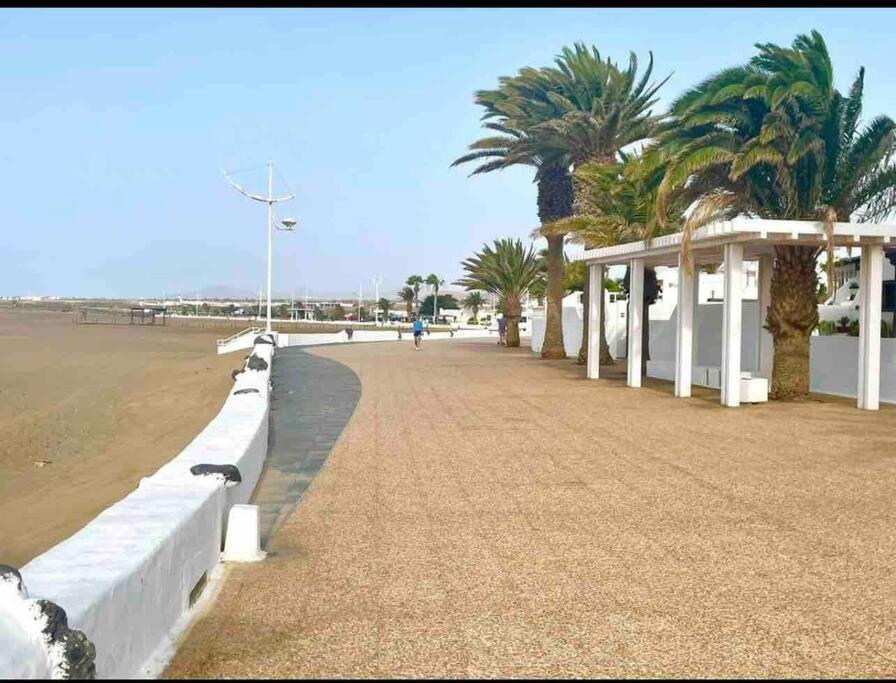 פלאיה הונדה Casa Mesana Nuevo Apartamento En La Playa Con Aire Acondicionado מראה חיצוני תמונה