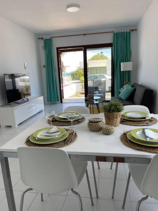 פלאיה הונדה Casa Mesana Nuevo Apartamento En La Playa Con Aire Acondicionado מראה חיצוני תמונה